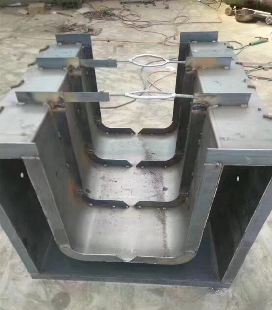 梯形水槽模具 衡水水槽模具 華慶模具