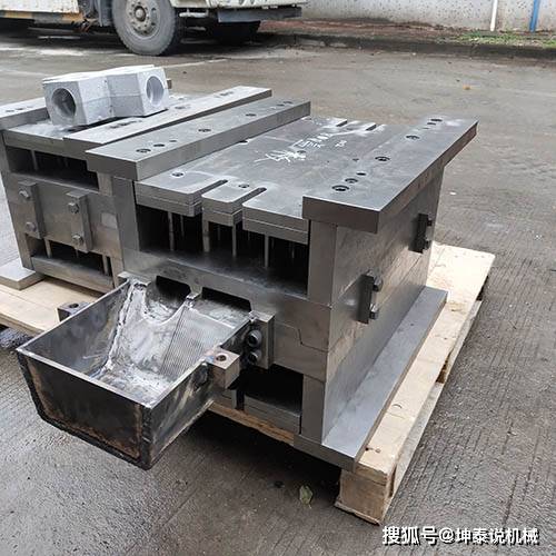 影響重力鑄造模具的價(jià)格的因素有什么